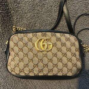 GUCCI GG Marmont Shoulder Bag Diagonal Quilted GG Canvas Small
